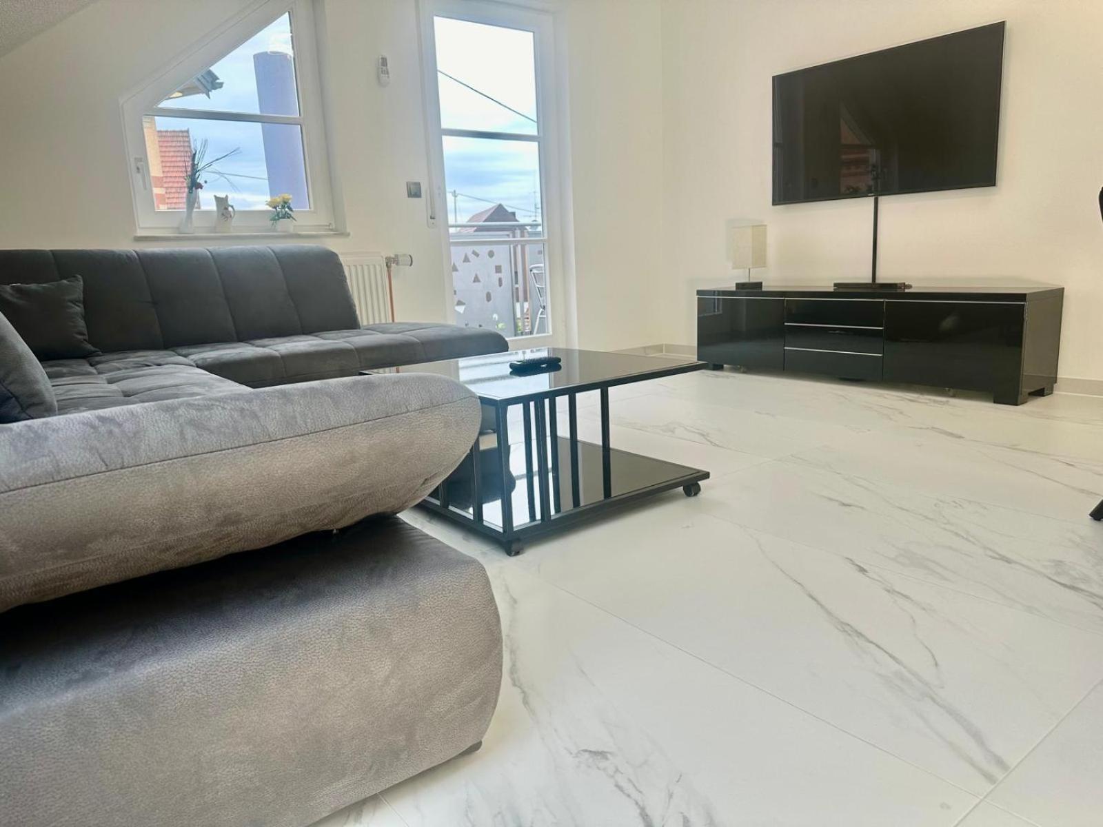 Flexible, Schoene Und Gut Aussehende Feriensuite Reutlingen Zewnętrze zdjęcie